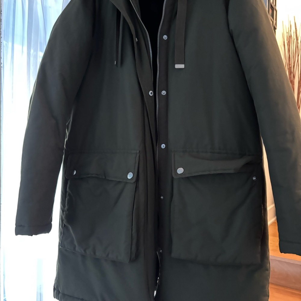 NWOT kaki Zara winter coat.  Xs but made big.